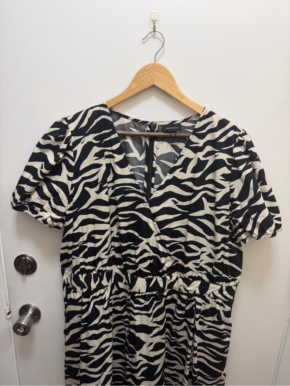 Who What Wear Black and Cream Zebra-Pattern Maxi Dress